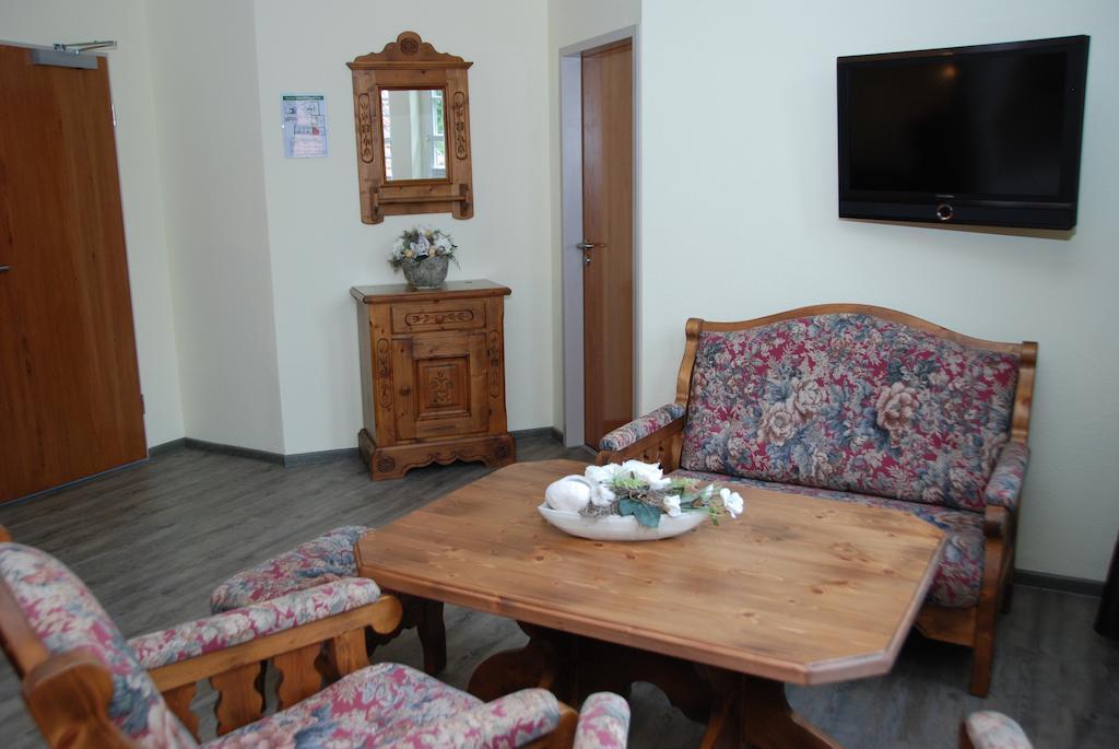 Landhotel Altes Pfarrhaus Kindelbrueck Oda fotoğraf