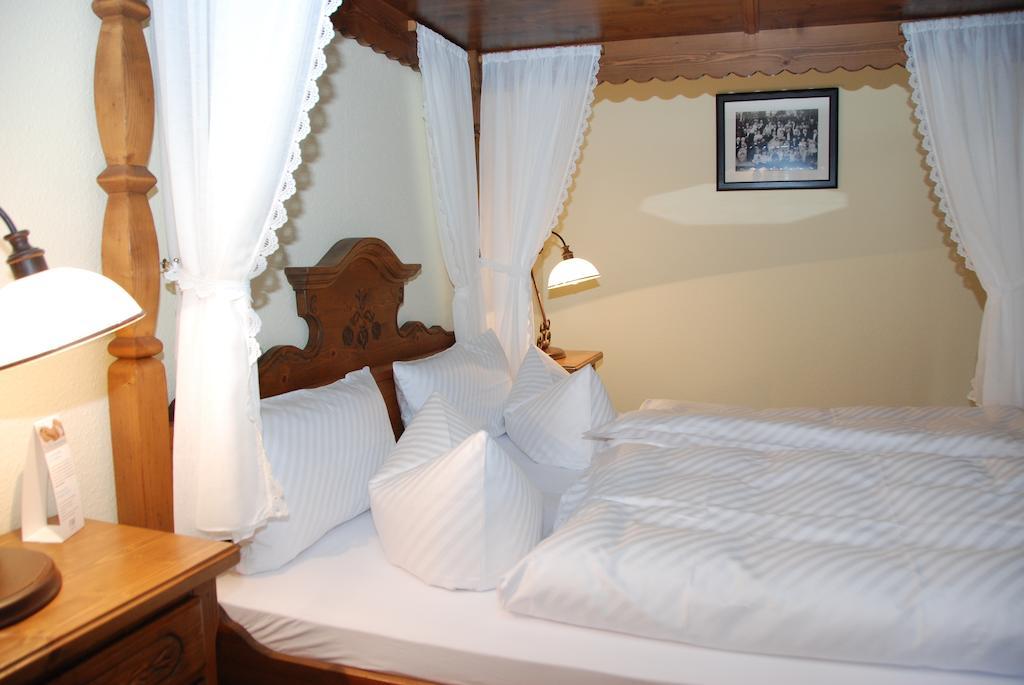 Landhotel Altes Pfarrhaus Kindelbrueck Oda fotoğraf